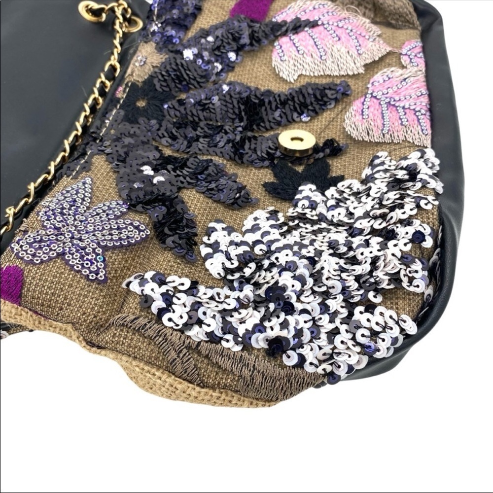 Floral Embroidered Sequin Woven Jute Clutch Shoulder Bag - Picture 13 of 15